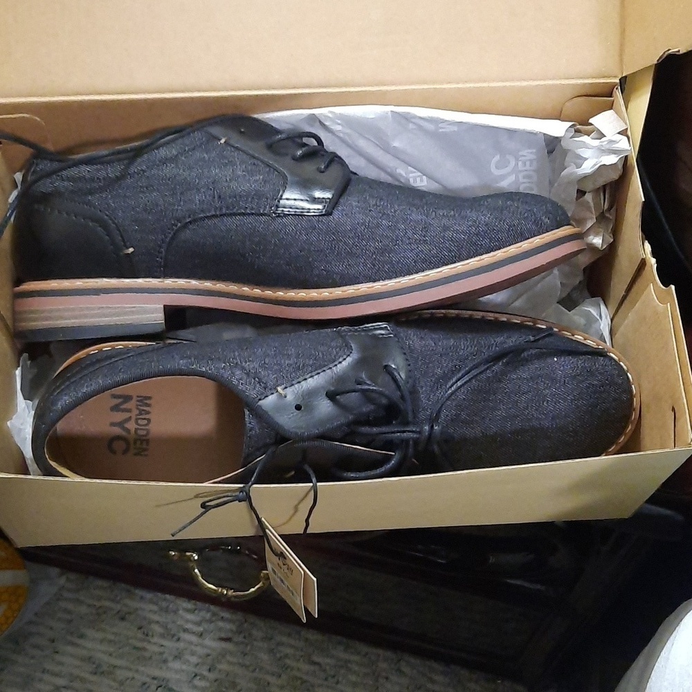 Madden NYC Shoes - Picture 7 of 7